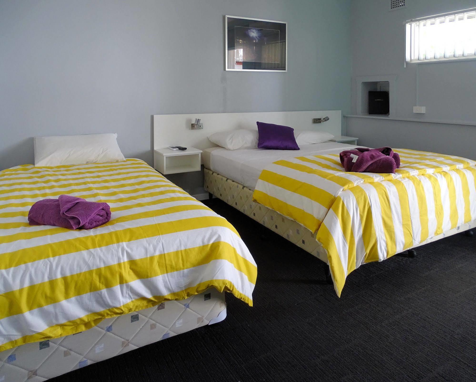 Plantation Retro Motel Tyndale Extérieur photo