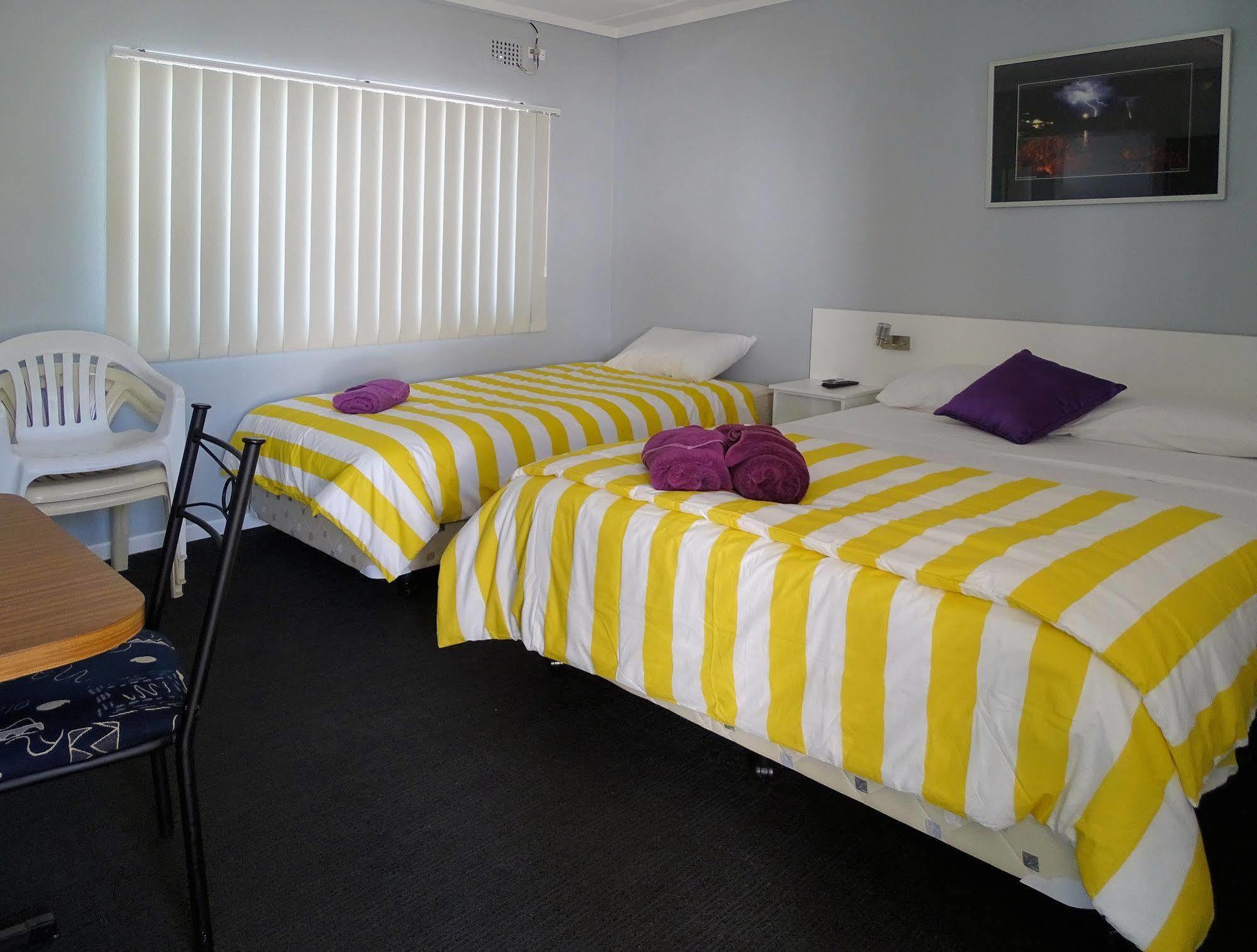 Plantation Retro Motel Tyndale Extérieur photo